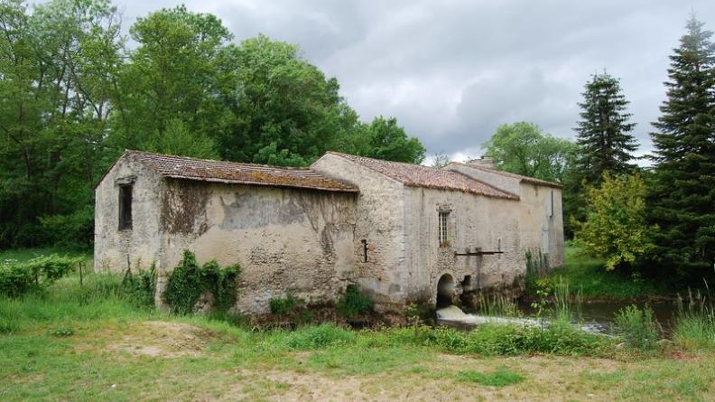 Beau patrimoine bâti lié à la jalle : le moulin de Tiquetorte - Moulis-en-Médoc