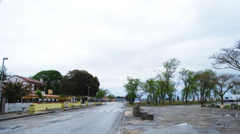 La qualité des aménagements n'est pas à la hauteur de ce site exceptionnel - Le-Verdon-sur-Mer