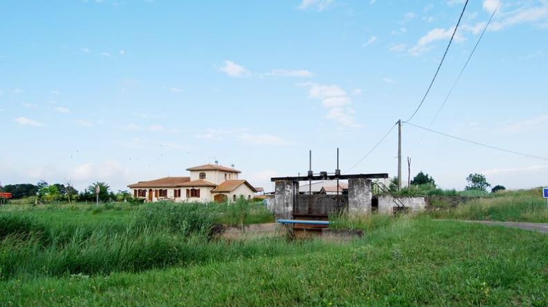 Vannes et écluses permettent le fonctionnement de ces réseaux - Saint-Ciers-sur-Gironde