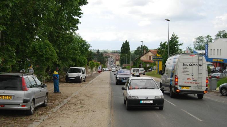 La ville s'étend aujourd'hui jusque sur les hauteurs - Langon