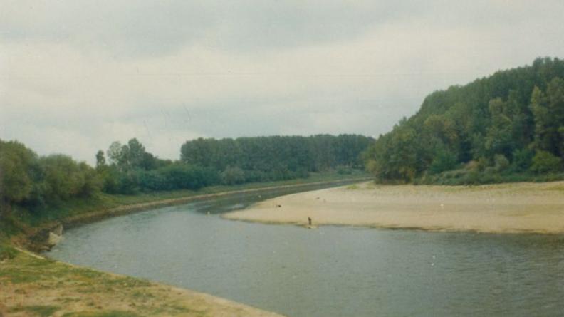 Les berges de la Garonne étaient autrefois longées de vastes plages de graviers