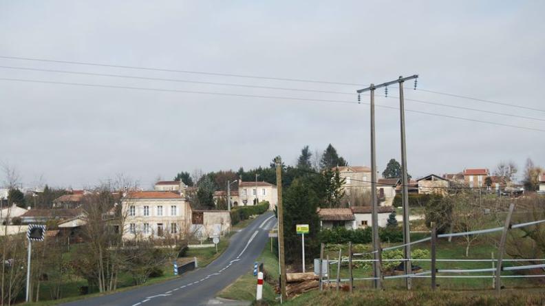 Entrée sud de Berson
