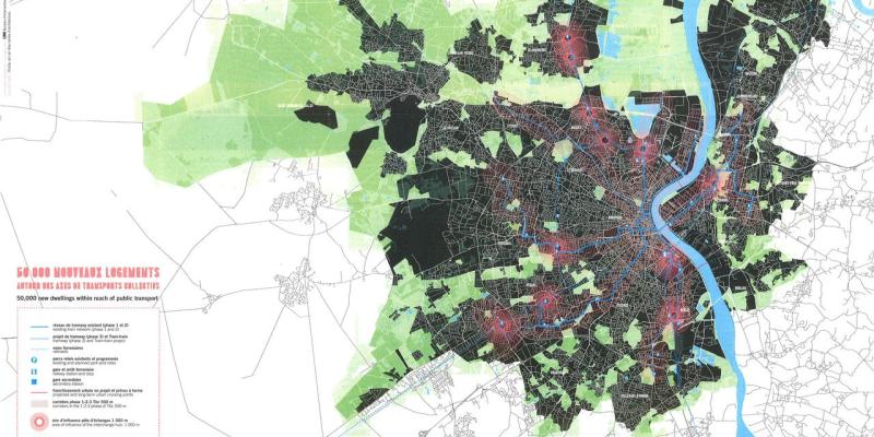 L'étude "5 dialogues pour 50 000 logements autour des axes de transports collectifs" cherche à développer des stratégies afin d'intensifier l'agglomération bordelaise, en recentrant sur les axes de transports existants le développement de la ville