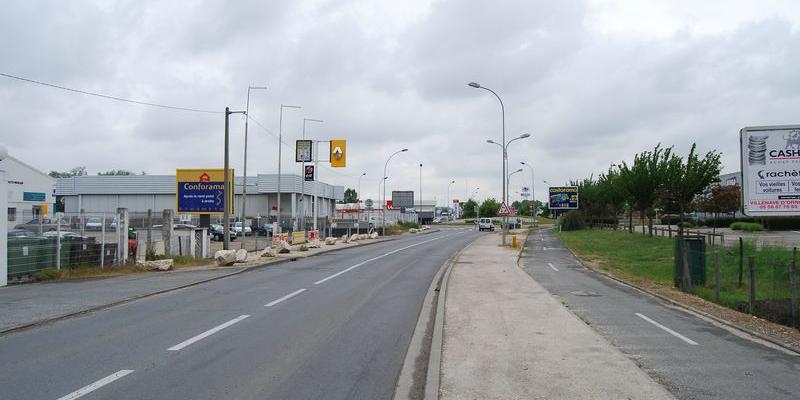 A Bègles, la zone commerciale de Tartifume constitue une entrée peu valorisante pour l’agglomération