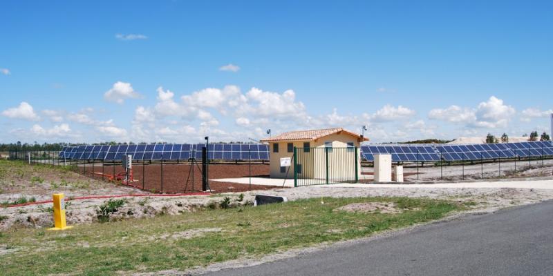 La question de l'intégration paysagére des Parcs photovoltaïque est à étudier finement afin de respecter les paysages girondins.