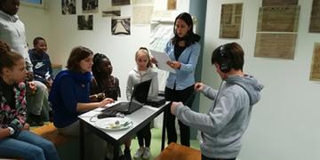 Théâtre 5e Bruits de couloir(s)