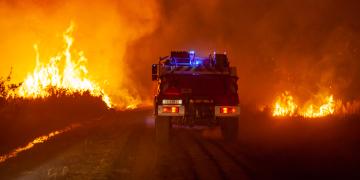 Feu de forêt à Avensan