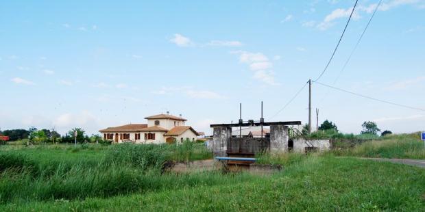 Vannes et écluses permettent le fonctionnement de ces réseaux - Saint-Ciers-sur-Gironde 