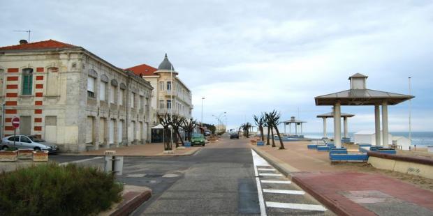 Le front de mer de Soulac-sur-Mer, symbole du renouveau touristique de la ville dans la deuxième moitié du XIXème siècle 