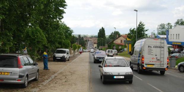 La ville s'étend aujourd'hui jusque sur les hauteurs - Langon 