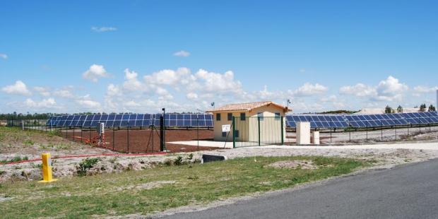 D'importantes fermes photovoltaïques se développent déjà - Le Barp 