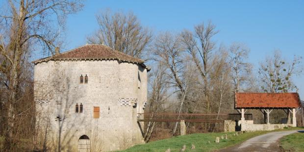 Moulin fortifié de Bagas, sur le Dropt 