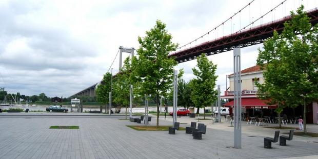 L'espace public bénéficie de la présence du fleuve - Lormont