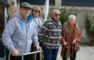 accueillant familial et 3 personnes accueillies