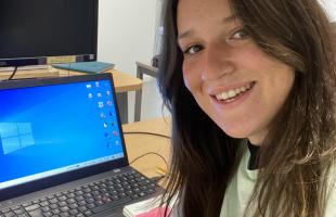 Eloïse Lecigne, conseillère numérique France service au Département