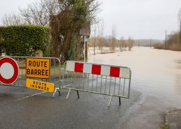 route barrée, route inondée