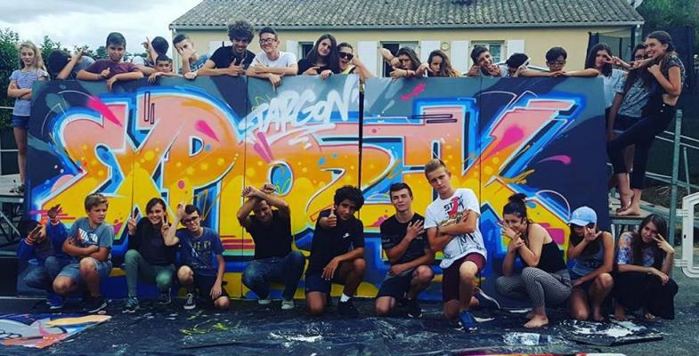 Groupe des jeunes investis dans le projet Explozik à Targon