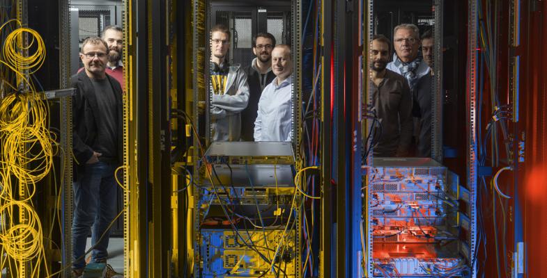 Équipe du projet Réseau de Fibre optique Publique (RESEFIP)