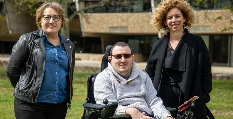 GM 133 Pierre, accompagné, accompagnant