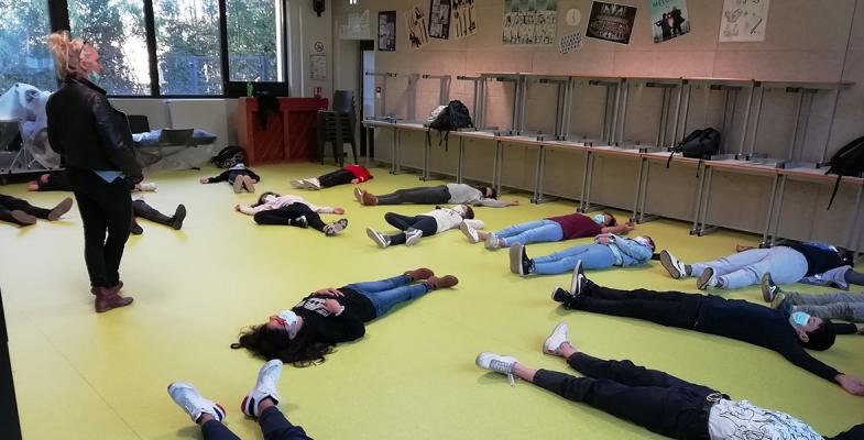 Relaxation avant création - Collège Claude Massé d'Ambarès
