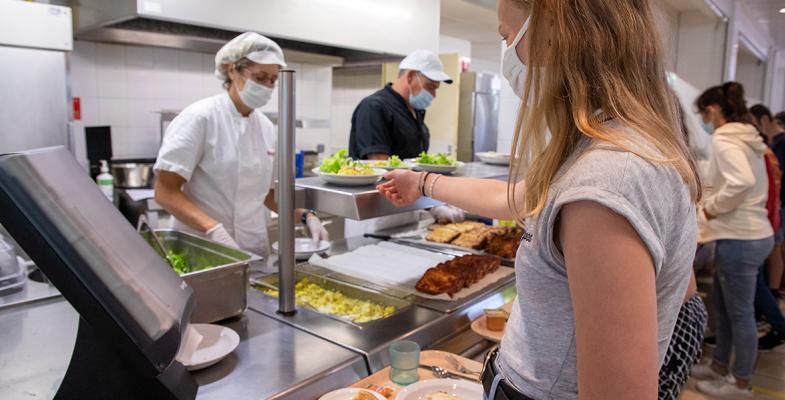 Restauration scolaire au collège d'Andernos