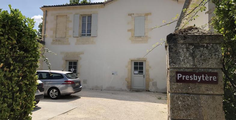 Logements sociaux dans l'ancien presbytère de Tresses