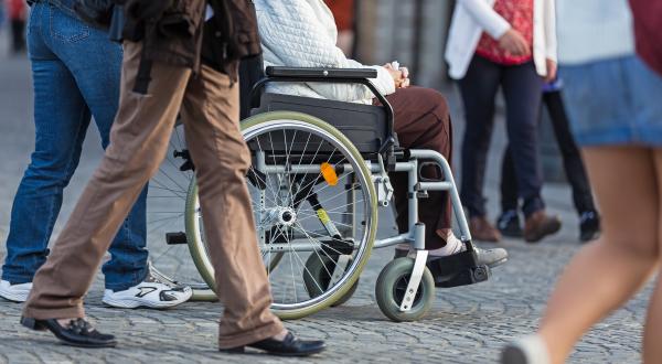 Grand âge et handicap